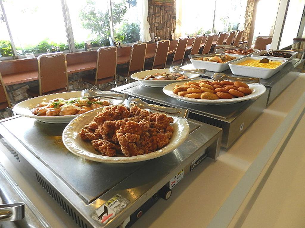 Check In Matsuyama Hotel Мацуяма Екстериор снимка