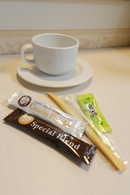 Check In Matsuyama Hotel Мацуяма Стая снимка