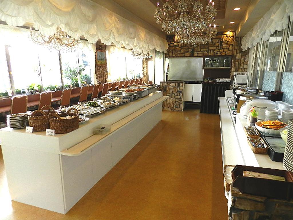 Check In Matsuyama Hotel Мацуяма Екстериор снимка